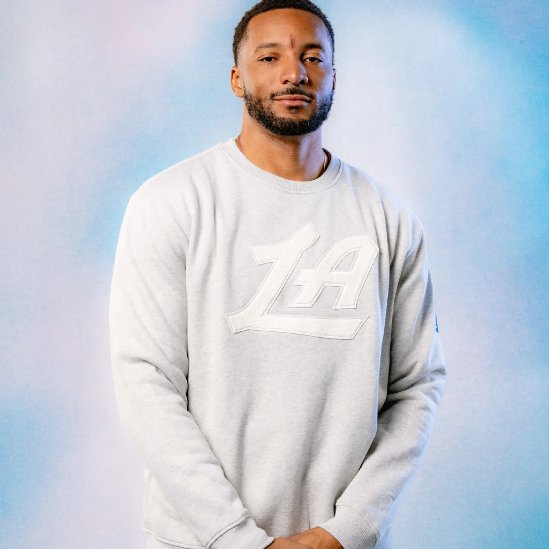 Courtside Supply Chenille LA Crewneck* Outerwear